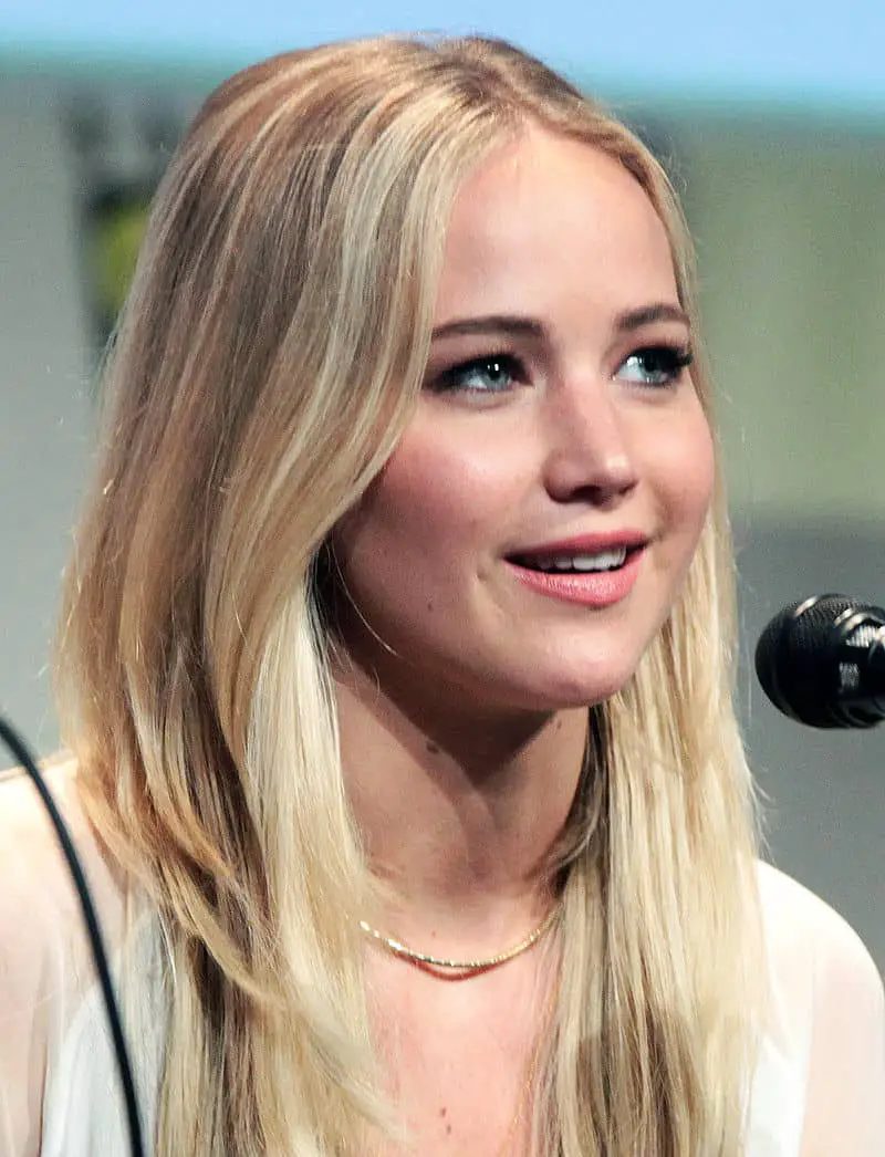 Jennifer Lawrence chest mole